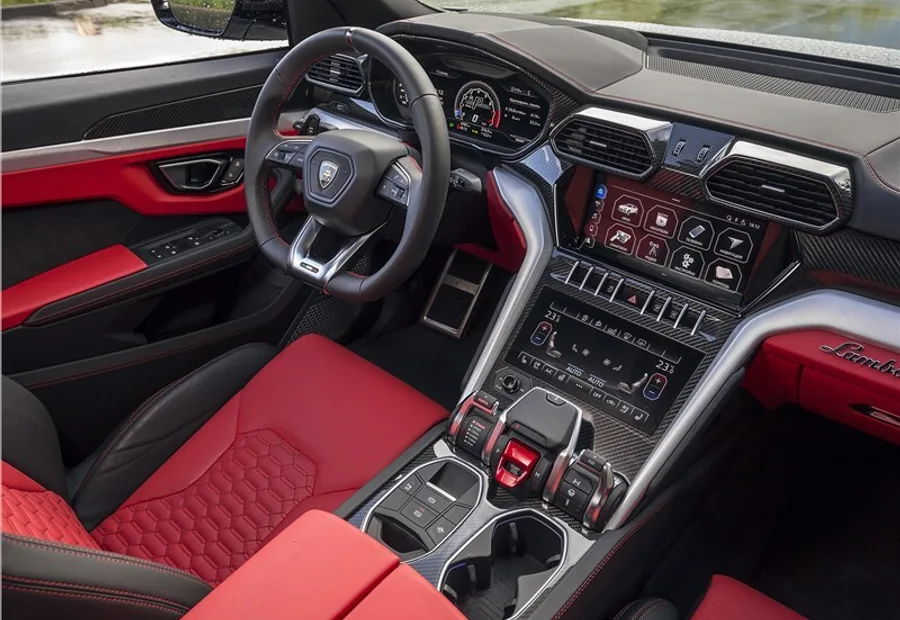 Rent Lamborghini Urus Keyvany Keyrus in Punta Cana