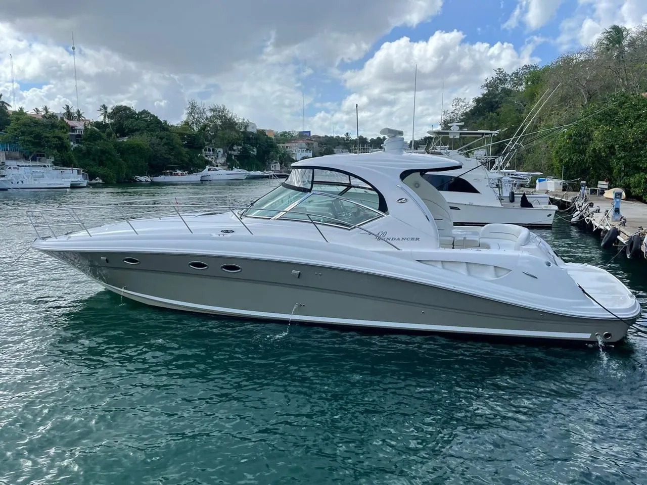 Adif 42 — Yacht rentals Punta Cana