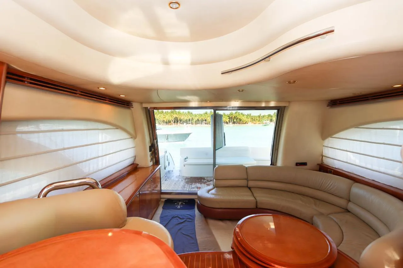 Azimut Spa 55 yacht charter Punta Cana — photo 2