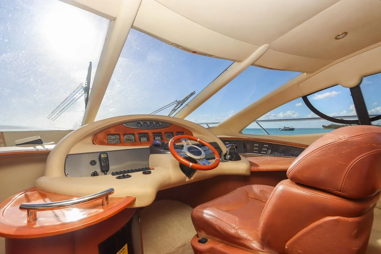 Azimut Spa 55 yacht charter Punta Cana — photo 4