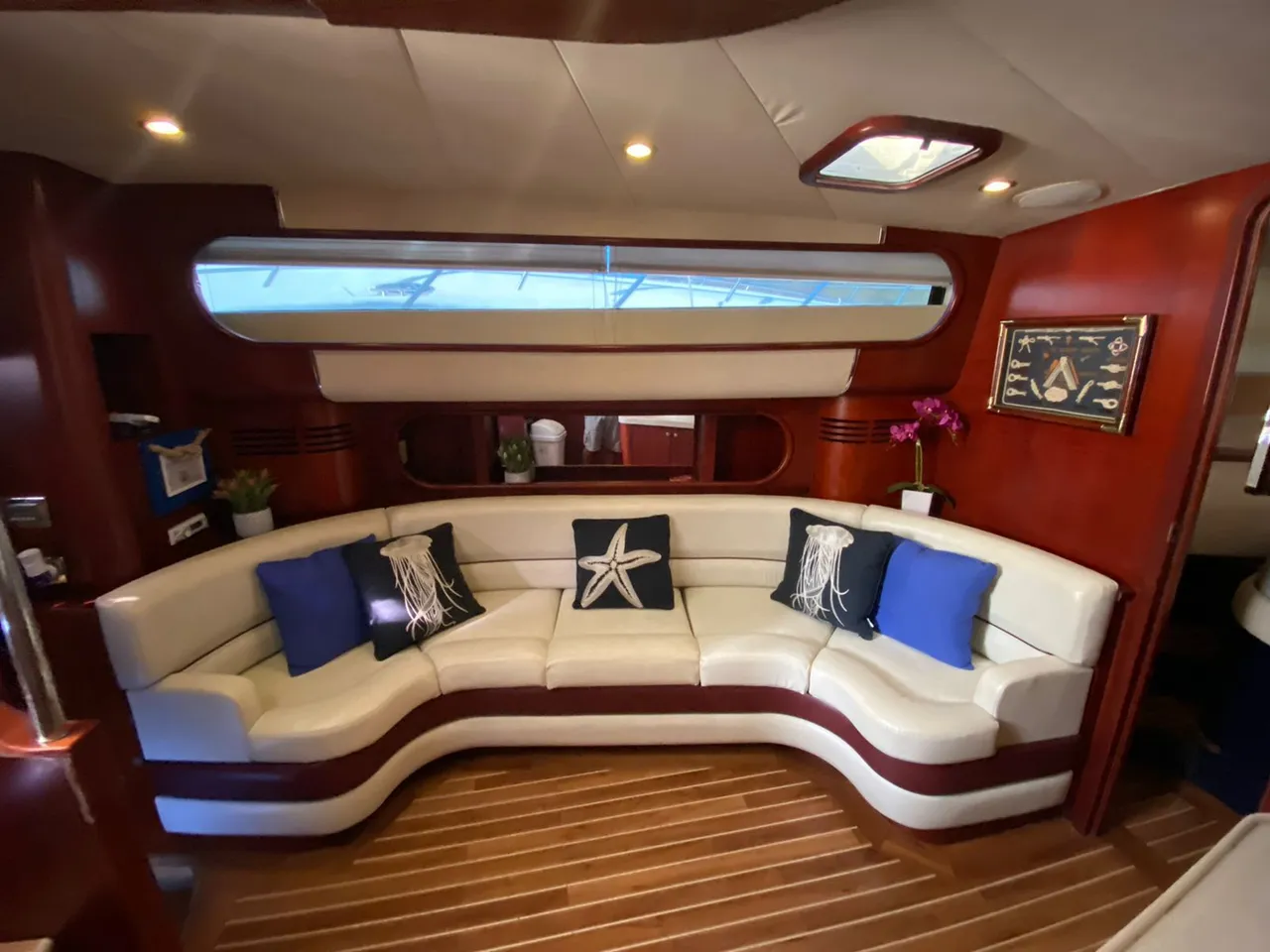 Cris Craft 43 yacht charter Punta Cana — photo 2