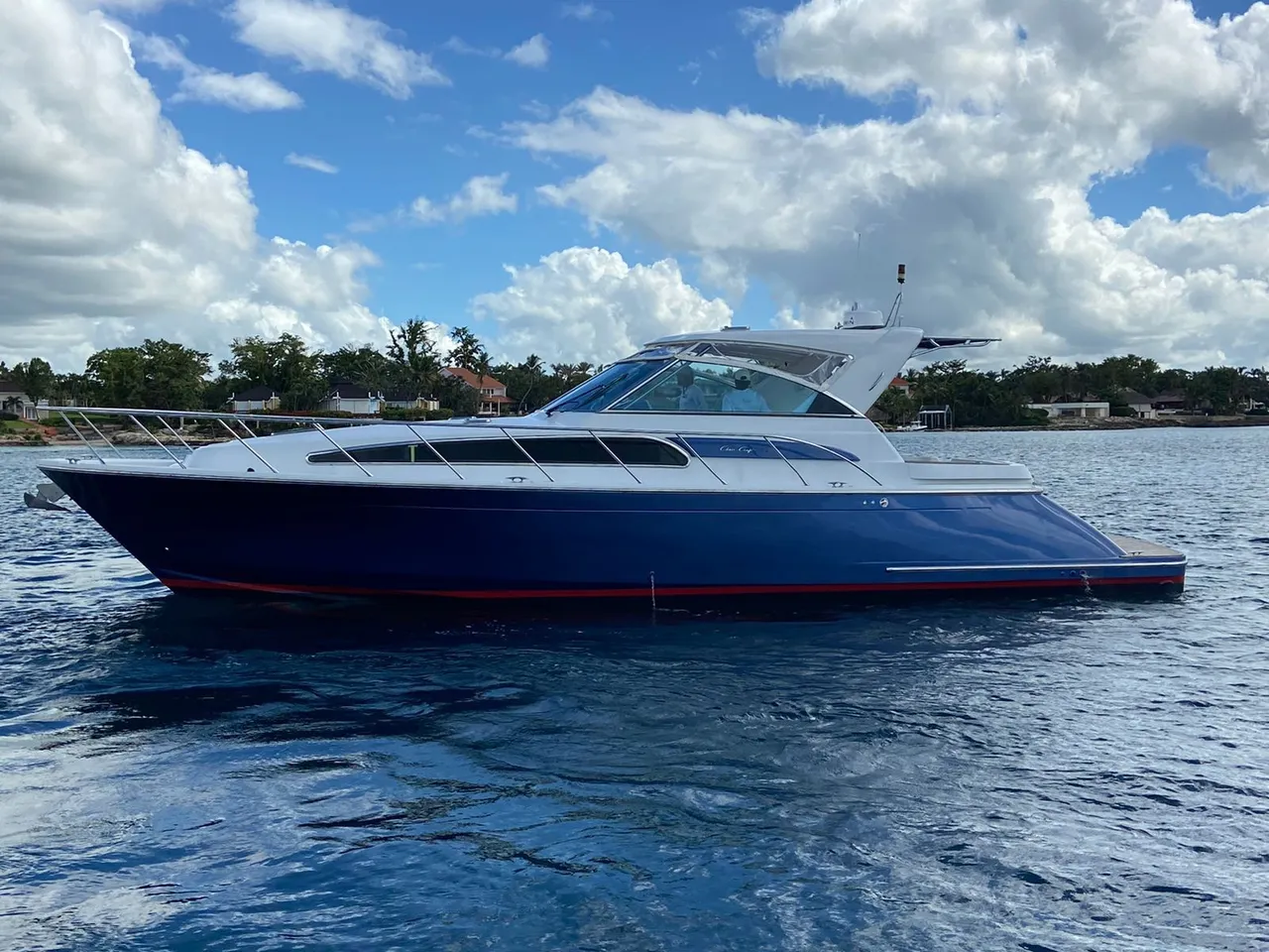 Cris Craft 43 yacht charter Punta Cana — photo 3
