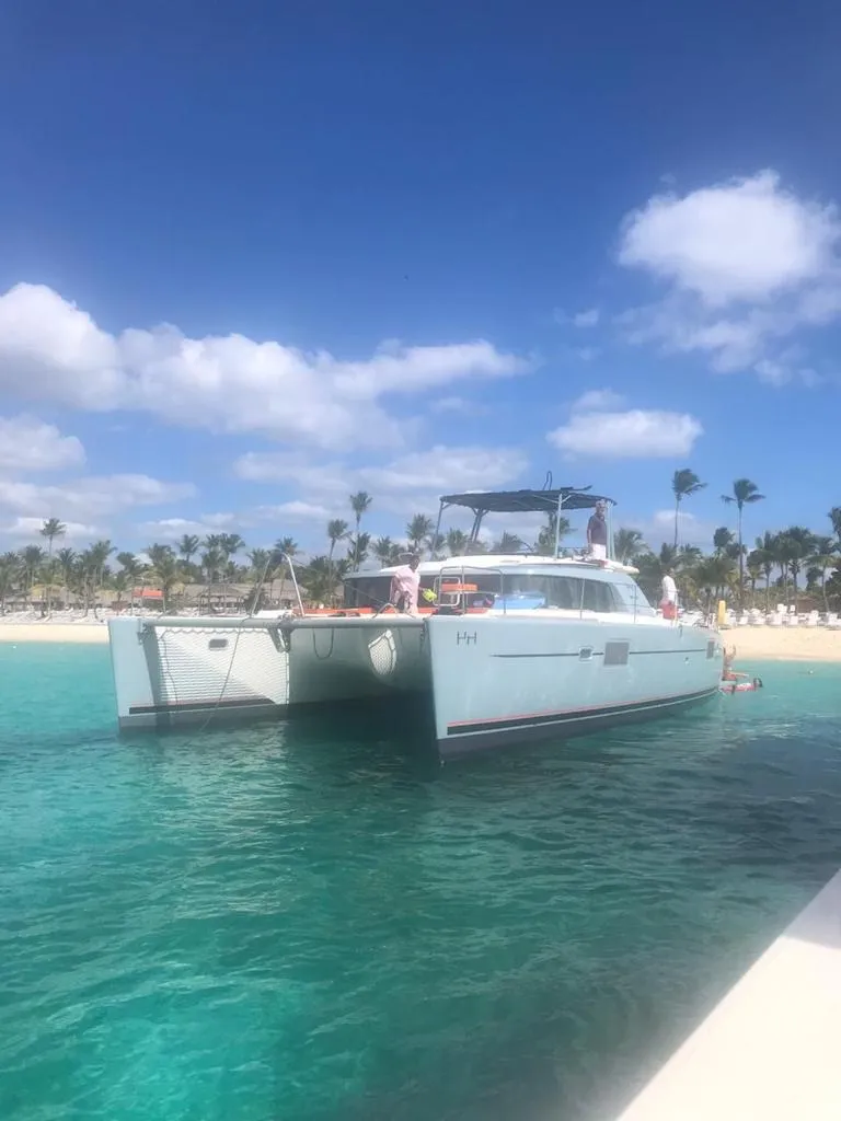 Catamaran Happy Hours yacht charter Punta Cana — photo 3