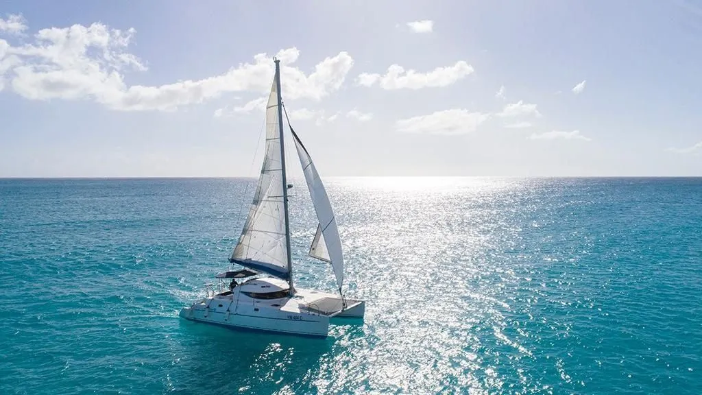 Happy Wind — Yacht rentals Punta Cana