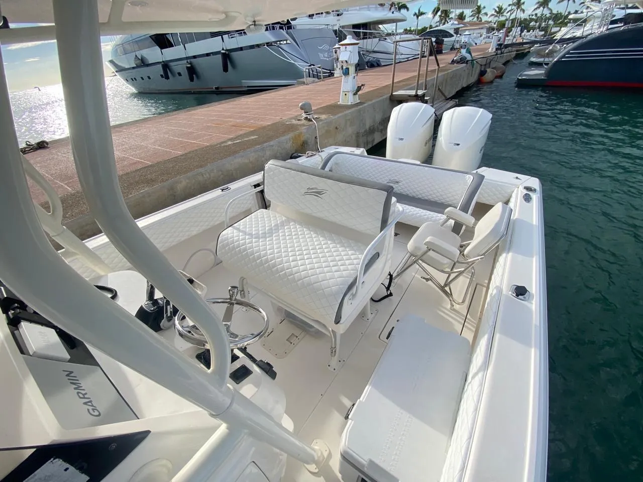 Intrepid 33 yacht charter Punta Cana — photo 2