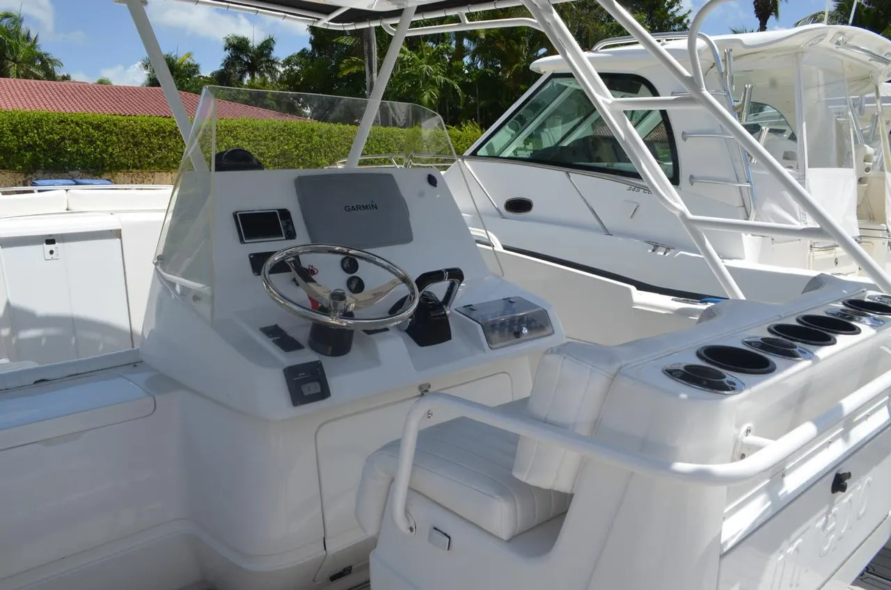 Intrepid 36 yacht charter Punta Cana — photo 4