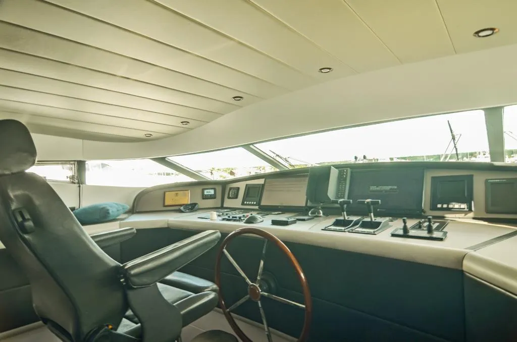 Maiora 103 yacht charter Punta Cana — photo 3