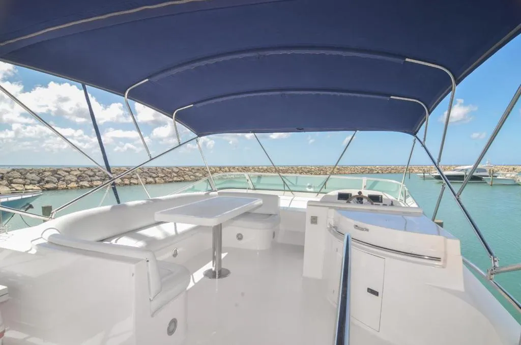 Majesty 56 yacht charter Punta Cana — photo 6