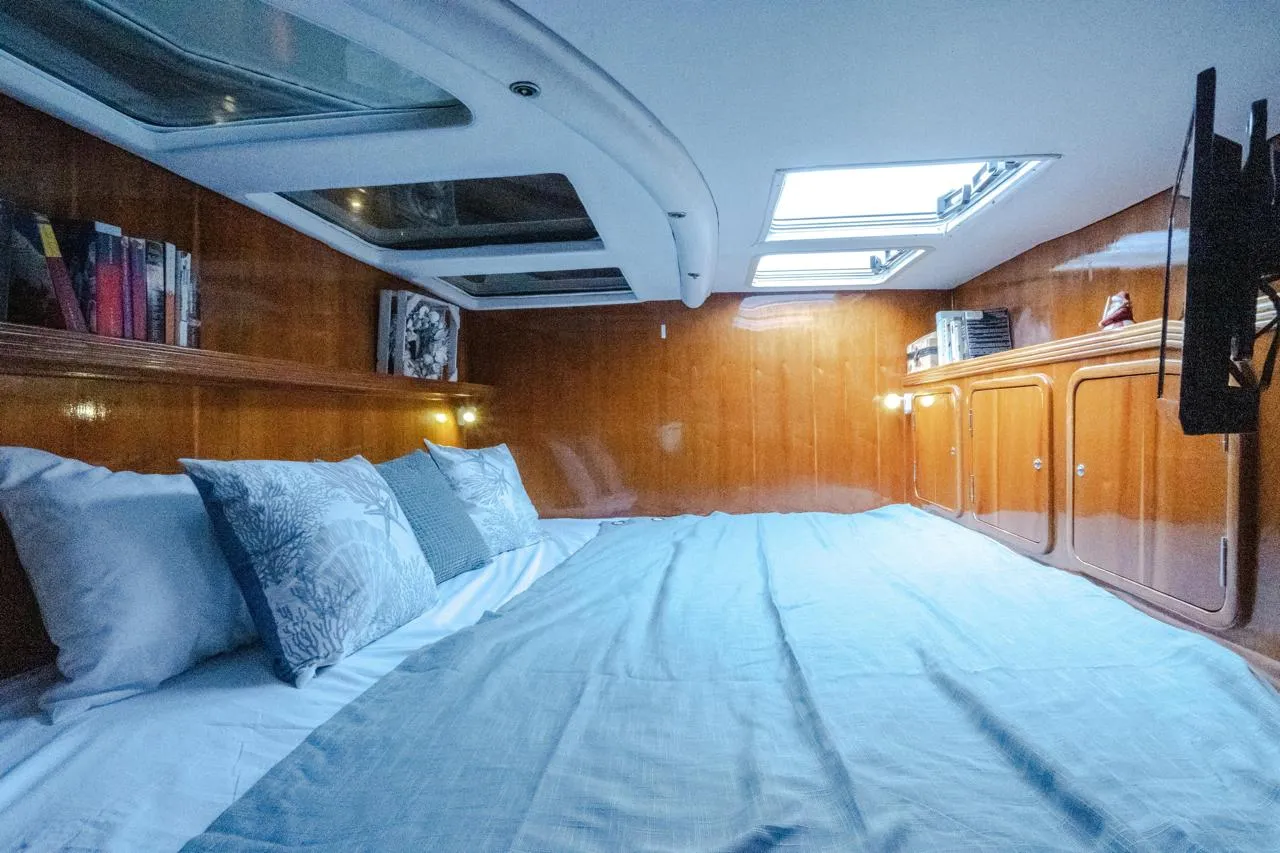 Master 50 yacht charter Punta Cana — photo 2