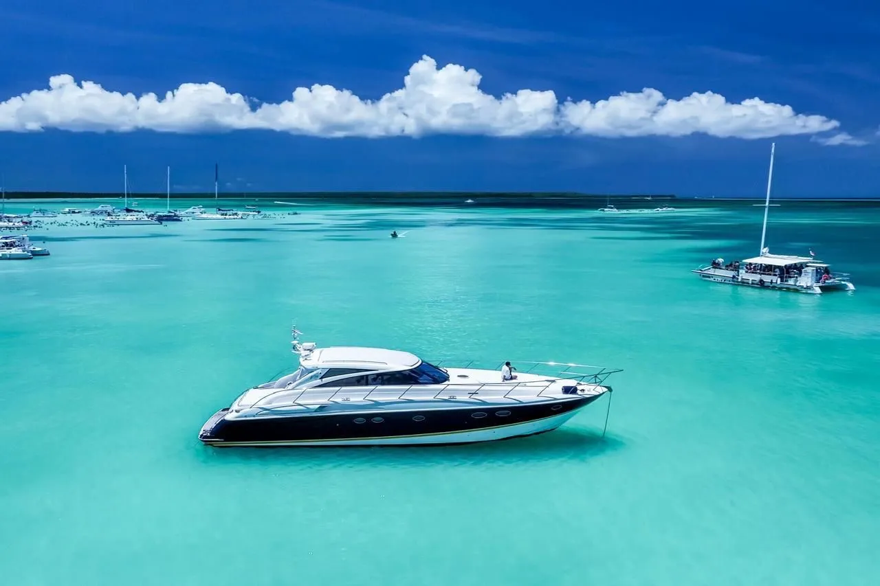Princess 60 yacht charter Punta Cana — photo 4
