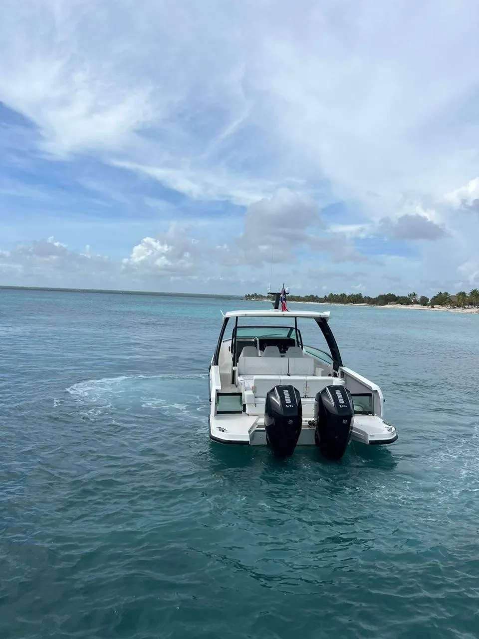 Saxdor 33 yacht charter Punta Cana — photo 4