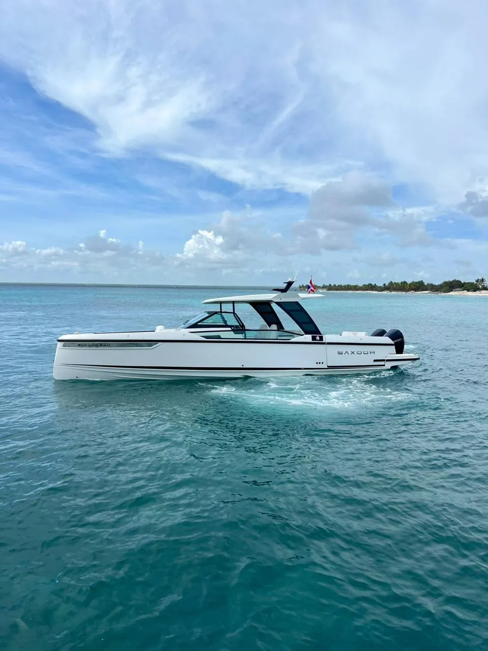 Saxdor 33 yacht charter Punta Cana — photo 5