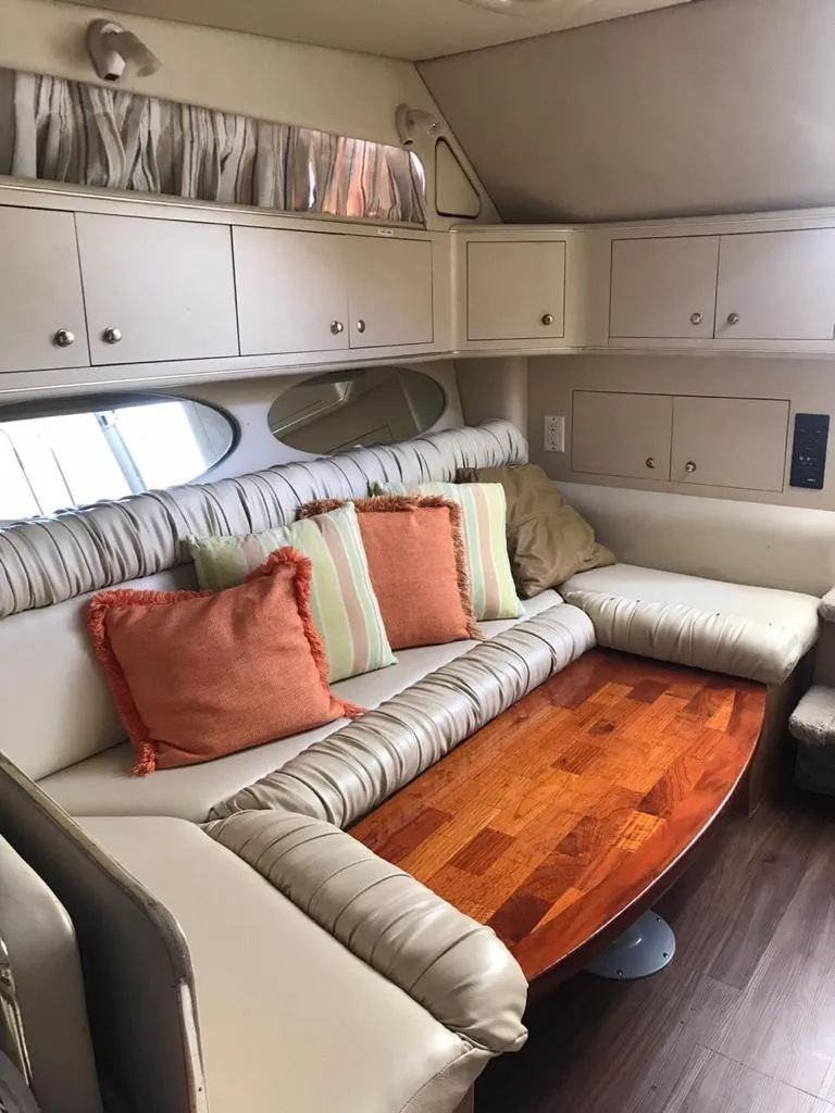 Sea Ray 35 yacht charter Punta Cana — photo 6