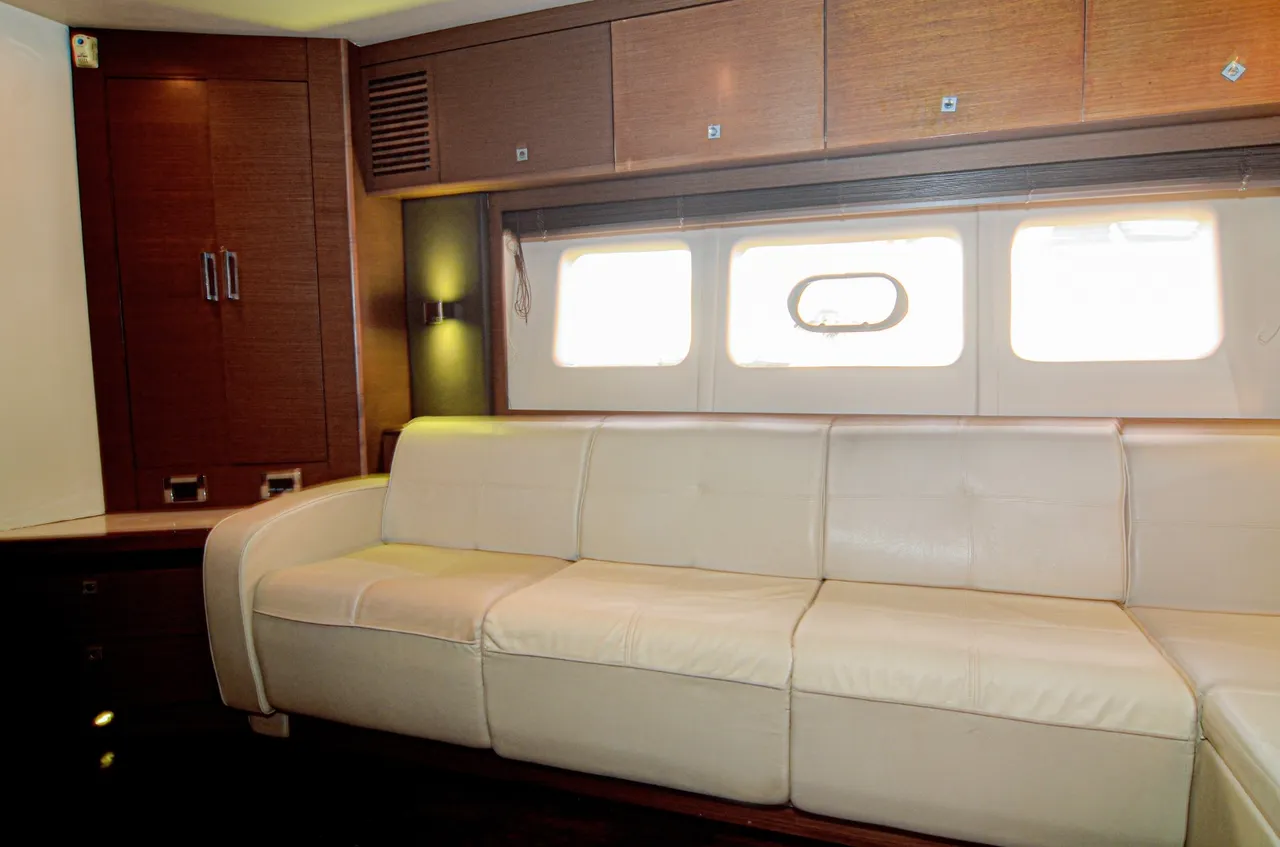 Sea Ray 53 yacht charter Punta Cana — photo 6