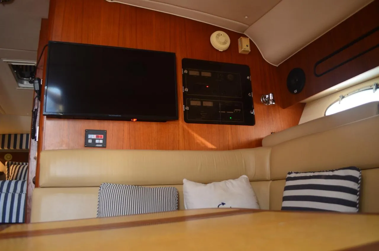 Tiara 38 yacht charter Punta Cana — photo 3
