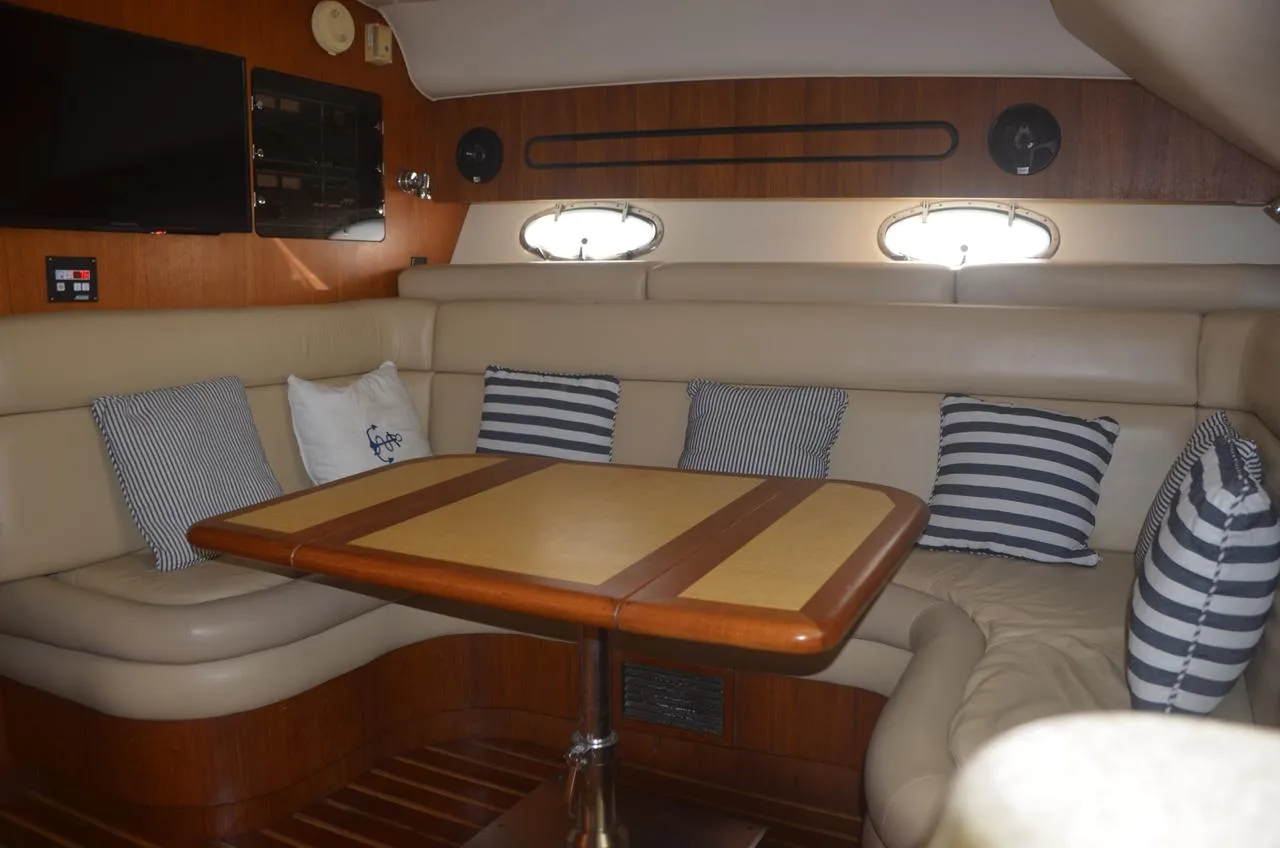 Tiara 38 yacht charter Punta Cana — photo 5